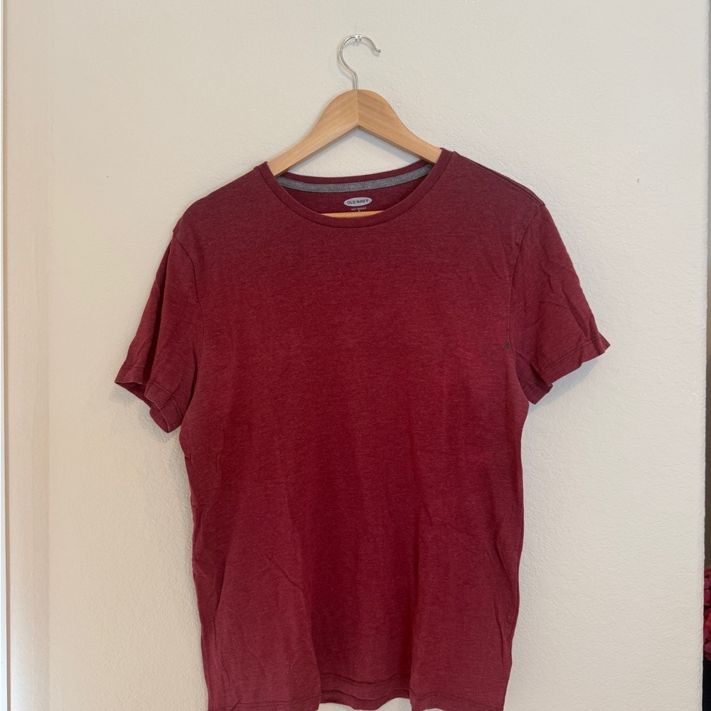 Old Navy Burgundy Short Sleeve Tee